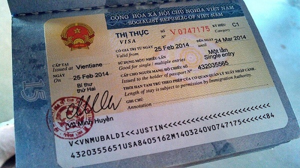 Thủ tục xin visa cho người nước ngoài làm việc tại Việt Nam